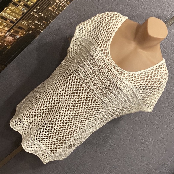 CONVERSE - vest: white sheer acrylic woven crochet open knit overlay - XL - Picture 16 of 16